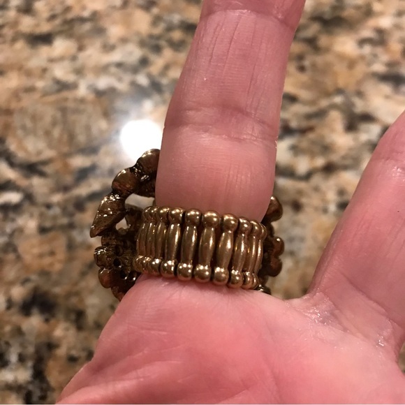 ▪️VINTAGE Adjustable Cocktail Ring - Picture 3 of 4